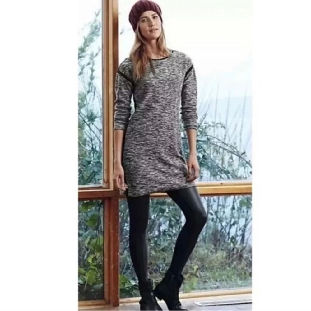 Athleta Retreat Sweater Dress Sz Medium Black Marl L/S Knit Mini Athleisure